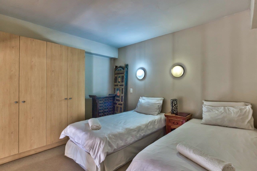 2 Bedroom Property for Sale in Cape Town City Centre Western Cape
